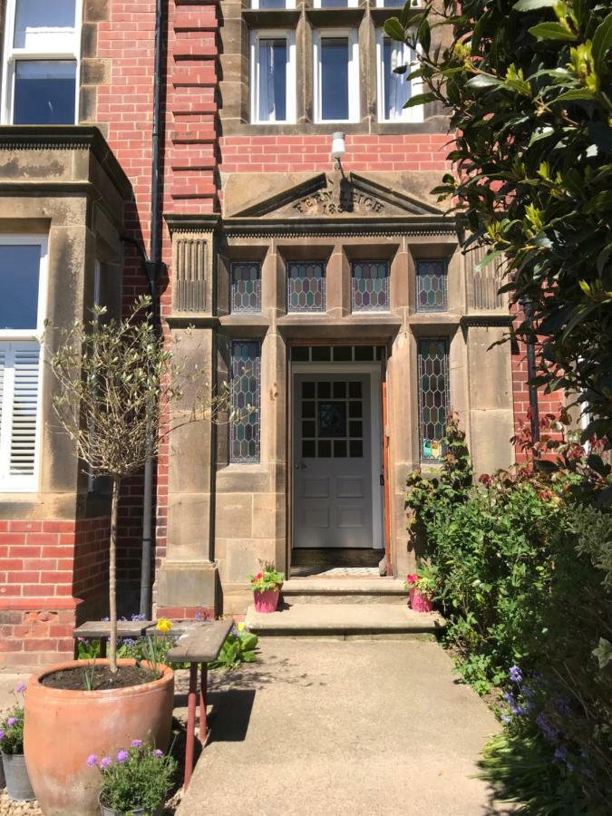 Fernleigh Bed & Breakfast Robin Hood's Bay Exterior photo