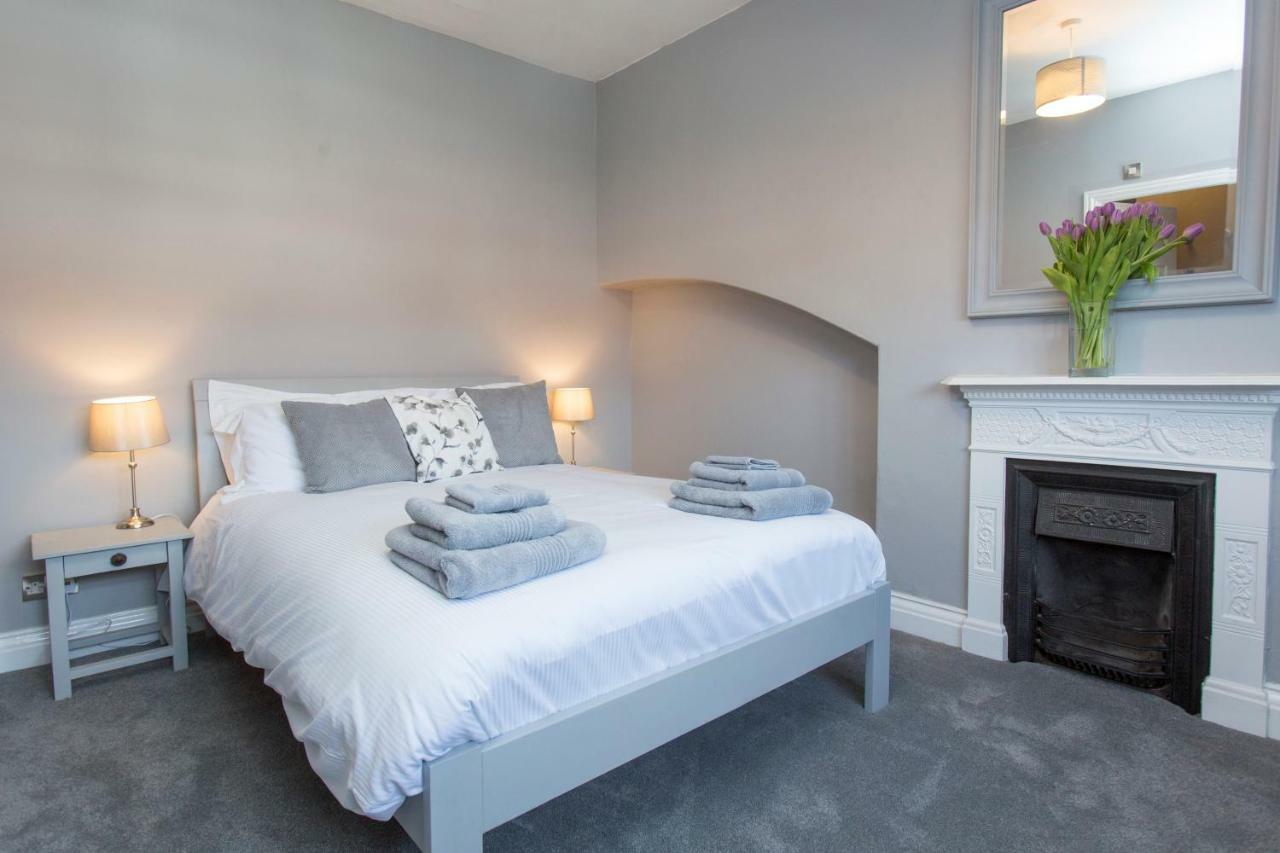 Fernleigh Bed & Breakfast Robin Hood's Bay Exterior photo